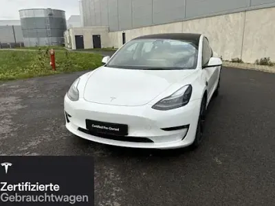 Usata Tesla Model 3 Long Range RWD 208 kW (283 CV) 2021 Bianco Berlina