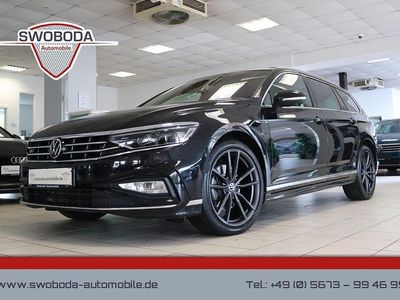 Schwarz Gebraucht 2022 VW Passat R-line Limousine | 32.950 € (Teuer)