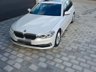 Gebraucht BMW 520 Luxury Line 190 PS (139 kW) 2019 Weiß Kombi