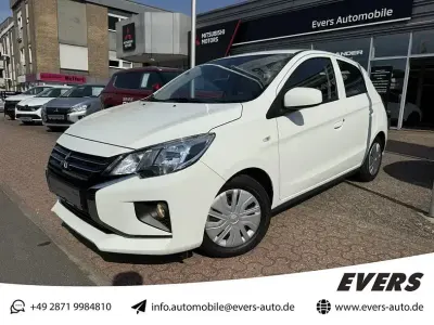 Gebraucht Mitsubishi Space Star Select 71 PS (52 kW) 2024 Islandweiß Kleinwagen