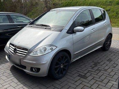 Usata Mercedes A150 Elegance 95 CV (69 kW) 2006 Argento Berlina