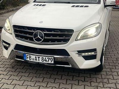 Weiß Gebraucht 2013 Mercedes ML350 Edition 1 SUV | 15.000 € (Fairer Preis)