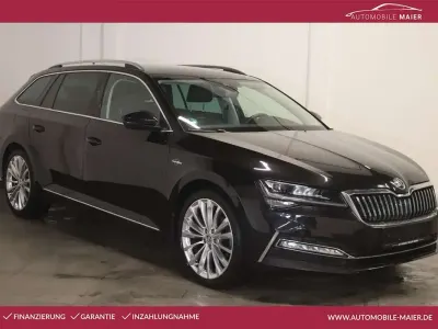 Gebraucht Skoda Superb LAURIN & KLEMENT 150 PS (110 kW) 2022 Schwarzmagic perleffekt Kombi