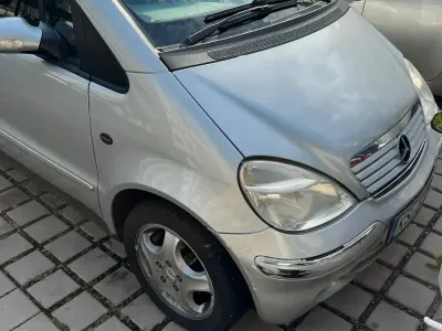 Gebraucht Mercedes A140 90 PS (66 kW) 2004 Silber Limousine