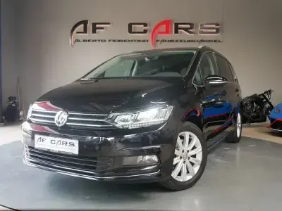 Gebraucht VW Touran Highline 150 PS (110 kW) 2019 Schwarz Van / Kleinbus