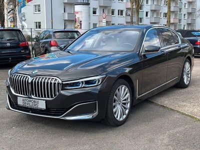 Gebraucht BMW 740 340 PS (250 kW) 2020 Grau Limousine