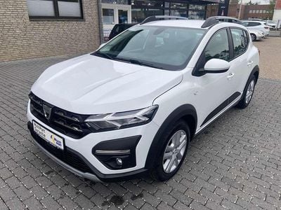 Second-hand Dacia Sandero Comfort 101 CP (74 kW) 2021 Alb Hatchback