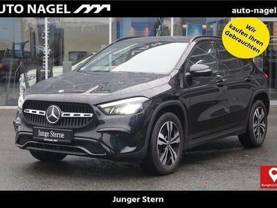 Kosmosschwarz Gebraucht 2023 Mercedes GLA220 Progressive SUV | 35.990 € (Superpreis)
