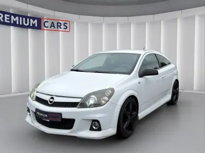 Gebraucht Opel Astra GTC Edition 241 PS (177 kW) 2008 Weiß Kleinwagen
