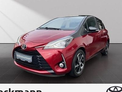 Gebraucht Toyota Yaris Style 111 PS (81 kW) 2019 Rot Limousine
