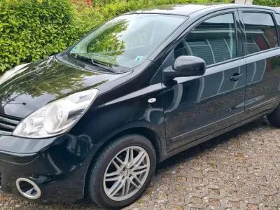 Gebraucht Nissan Note 90 PS (66 kW) 2013 Schwarz Kleinwagen