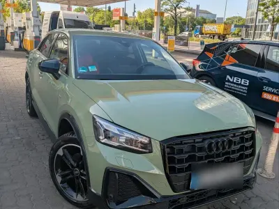 Gebraucht Audi Q2 S-Line 150 PS (110 kW) 2021 Grün SUV