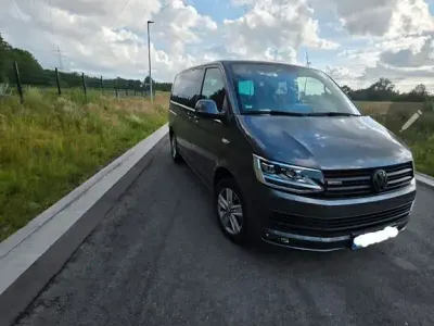 Gebraucht VW Multivan 204 PS (150 kW) 2016 Silber Van / Kleinbus