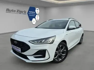Gebraucht Ford Focus ST-Line 155 PS (114 kW) 2023 Weiss Kombi
