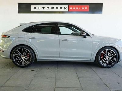 Usata Porsche Cayenne Black Edition 519 CV (381 kW) 2026 Grigio SUV