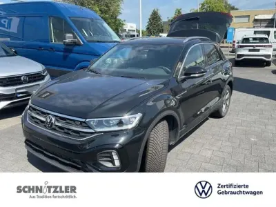 Gebraucht VW T-Roc R-line 150 PS (110 kW) 2025 Schwarz SUV