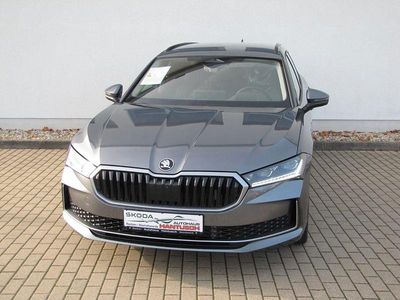 Gebraucht Skoda Superb Selection 193 PS (141 kW) 2025 Grau Kombi