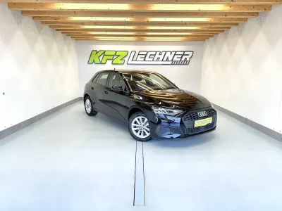 Gebraucht Audi A3 116 PS (85 kW) 2020 Schwarz Limousine