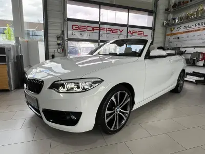 Gebraucht BMW 220 Sport Line 184 PS (135 kW) 2020 Weiß Cabrio