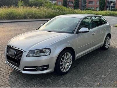 Gebraucht Audi A3 105 PS (77 kW) 2010 Grau Kleinwagen