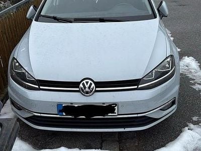 Gebraucht VW Golf VII 150 PS (110 kW) 2017 Weiß Kleinwagen