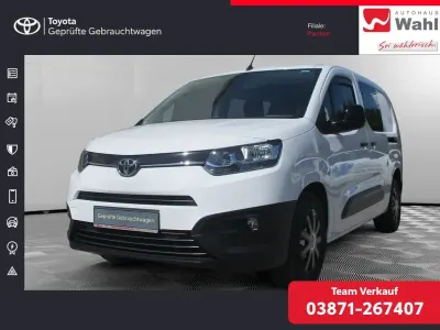 Gebraucht Toyota Proace City City 131 PS (96 kW) 2023 Weiß Van / Kleinbus