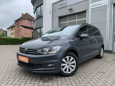 Gebraucht VW Touran 150 PS (110 kW) 2020 Grau Van / Kleinbus