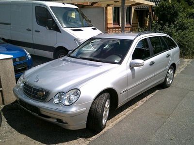 Mercedes C200