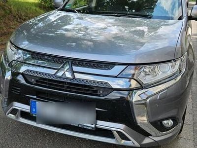 Mitsubishi Outlander P-HEV