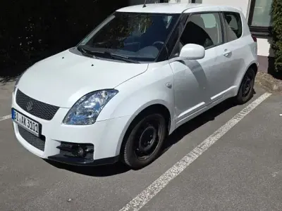 Używany Suzuki Swift Sport 125 KM (91 kW) 2010 Biały Hatchback