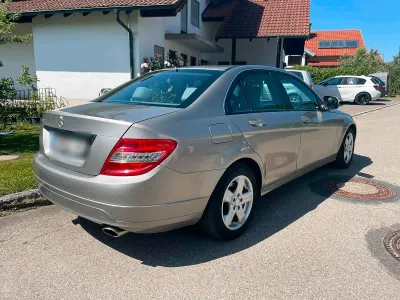 Gebraucht Mercedes C230 204 PS (150 kW) 2007 Beige Limousine