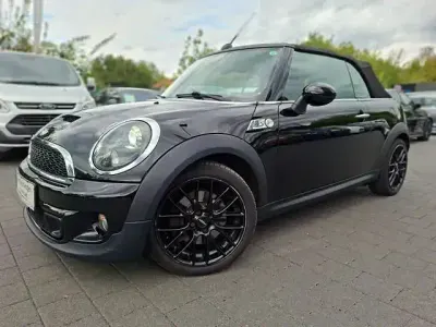 Gebraucht Mini Cooper S Cabriolet 184 PS (135 kW) 2011 Schwarz Cabrio