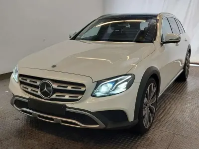 Gebraucht Mercedes E400 340 PS (250 kW) 2019 Diamantweiss Kombi