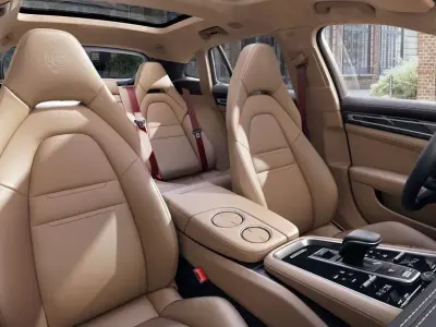 Gebraucht Porsche Panamera GTS Sport Turismo Sport Turismo 480 PS (353 kW) 2023 Weiß Kombi
