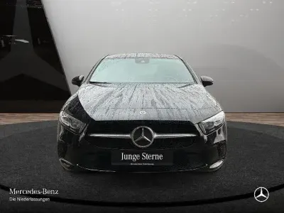 Gebraucht Mercedes A250 218 PS (160 kW) 2022