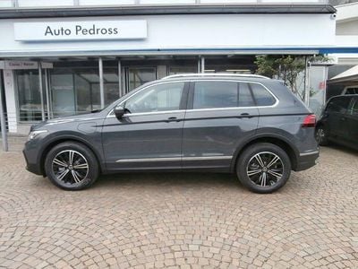 Gebraucht VW Tiguan Elegance 245 PS (180 kW) 2024 Grau SUV
