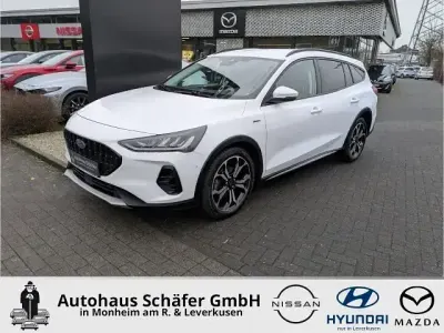 Używany Ford Focus Active 125 KM (91 kW) 2022 Biały Kombi