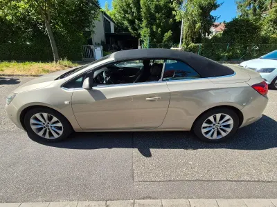 Gebraucht Opel Cascada 200 PS (147 kW) 2014 Braun Cabrio