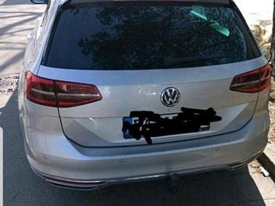 Gebraucht VW Passat 190 PS (139 kW) 2018 Silber Kombi