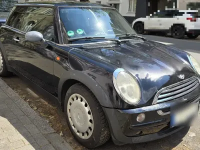 Gebraucht Mini ONE 90 PS (66 kW) 2004 Schwarz Kleinwagen