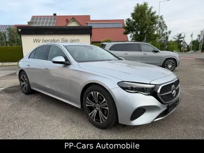 Gebraucht Mercedes E200 Advanced Plus 204 PS (150 kW) 2024 Hightechsilbermet. Limousine