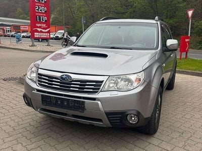 Usata Subaru Forester 147 CV (108 kW) 2010 Grigio SUV