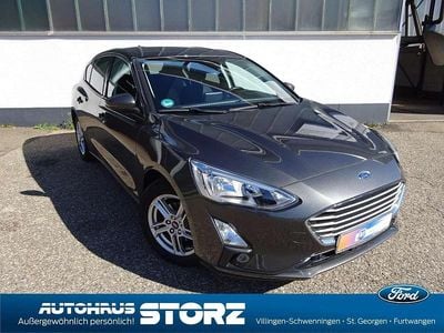 Gebraucht Ford Focus Cool & Connect 101 PS (74 kW) 2019 Grau Limousine