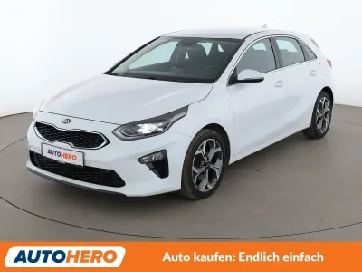 Gebraucht Kia Ceed Spirit 136 PS (100 kW) 2019 Weiß Kleinwagen