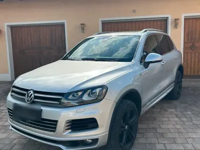 Gebraucht VW Touareg R-line 245 PS (180 kW) 2013 Silber SUV