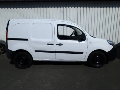 Gebraucht Renault Kangoo Authentique 75 PS (55 kW) 2016 Van / Kleinbus