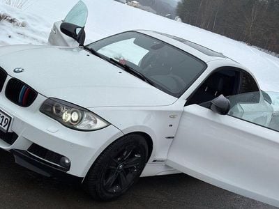 Weiß Gebraucht 2010 BMW 120 Performance Kleinwagen | 12.599 €