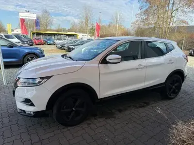 Gebraucht Nissan Qashqai Shiro 158 PS (116 kW) 2021 Weiß SUV