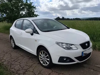 Gebraucht Seat Ibiza 90 PS (66 kW) 2011 Weiß Limousine