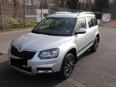 Gebraucht Skoda Yeti Adventure 150 PS (110 kW) 2015 Silber SUV